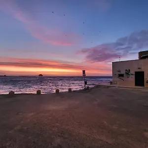 https://appartamento-la-perla-sul-mare.sicilyhotelsitaly.net