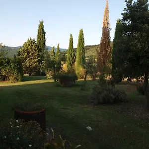 https://santa-margherita-castiglione-dorcia.it-tuscanyhotel.com